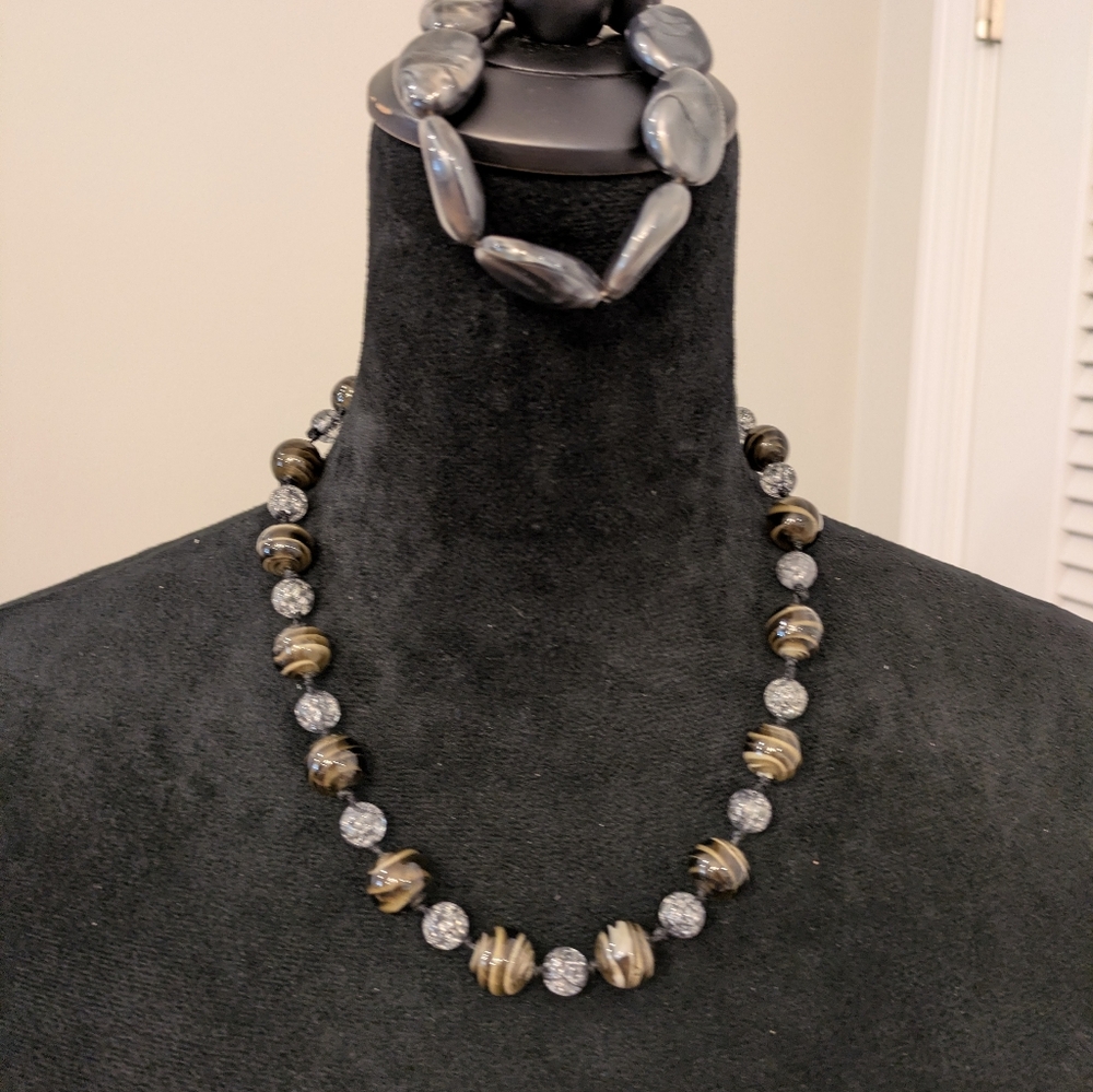 Set Of 4. Necklaces 3 And Bracelet1